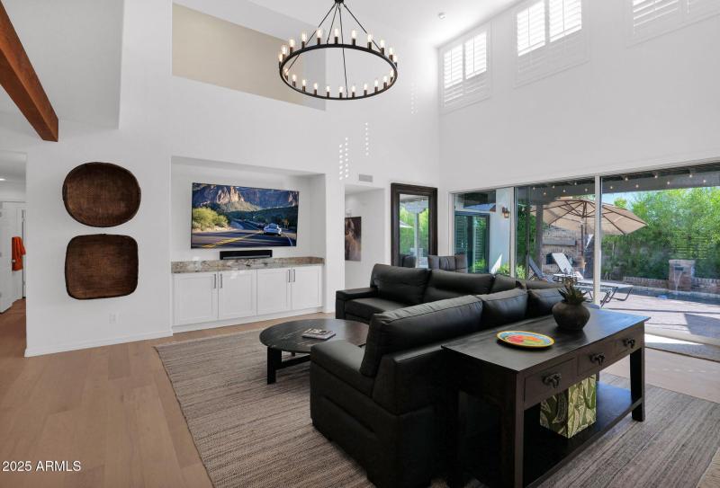 High ceilings and views