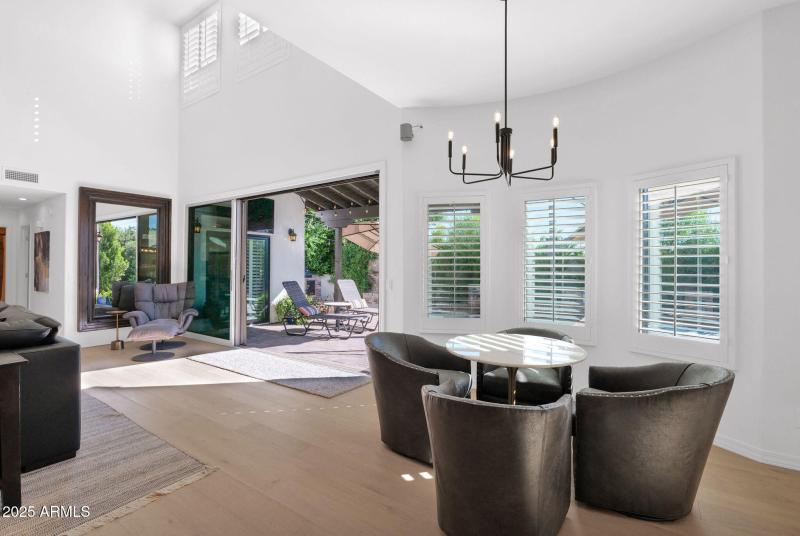 19-web-or-mls-P1404167