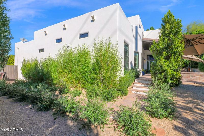 Extended outside area