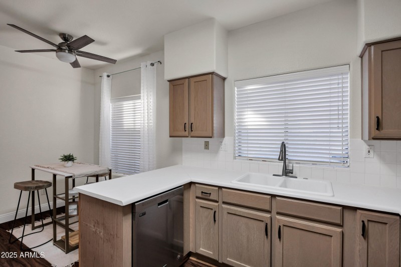 45 E 9th Pl unit 75-17