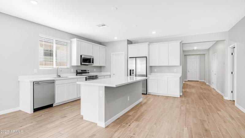 Beautiful white kitchen