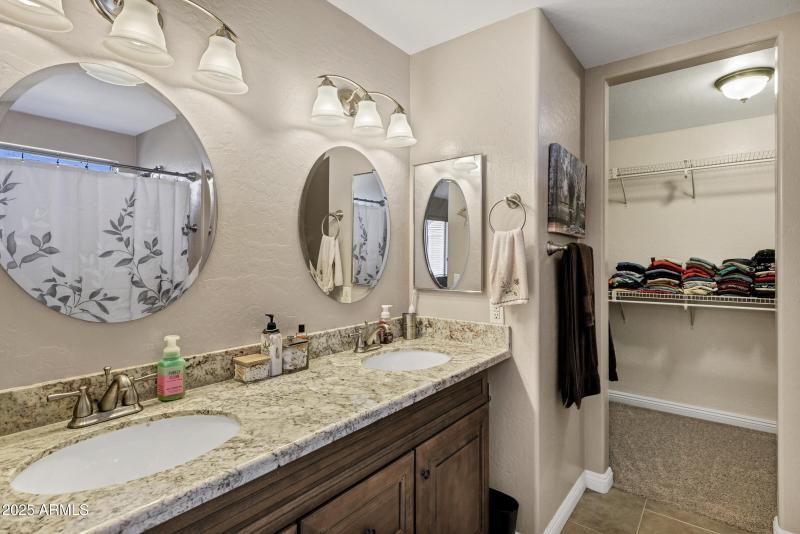 2408 W Allens Peak Dr-24