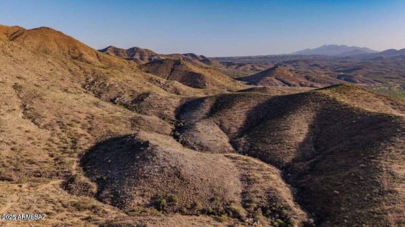 20251008080627661939000000-o