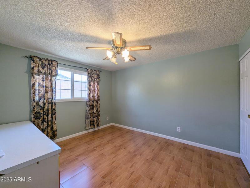 4019 W SAN MIGUEL AVE