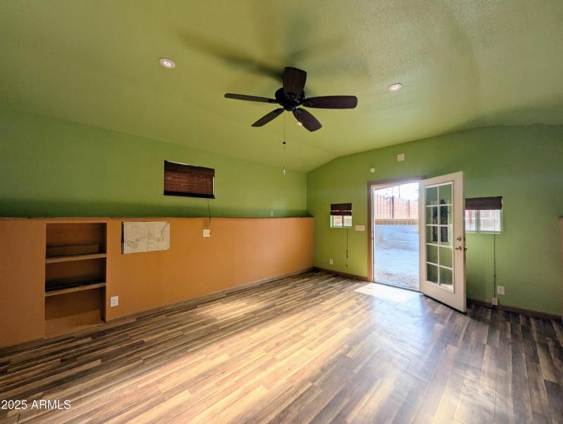 4019 W SAN MIGUEL AVE