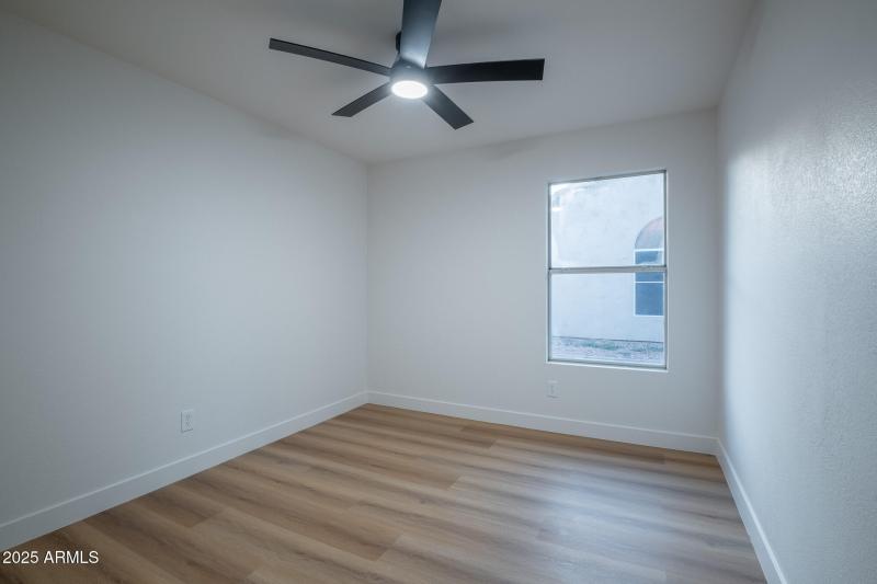 Catclaw Listing Pics 19