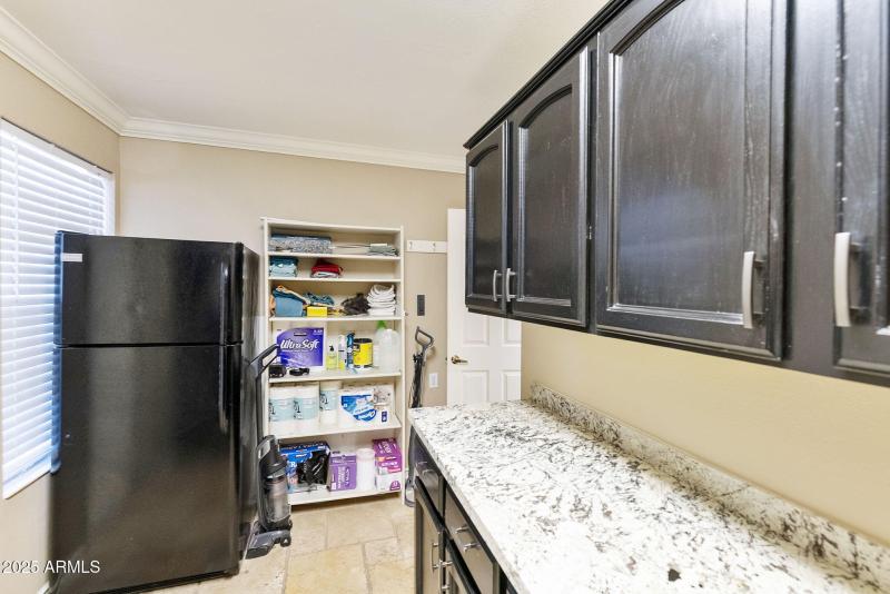 Laundry with storage