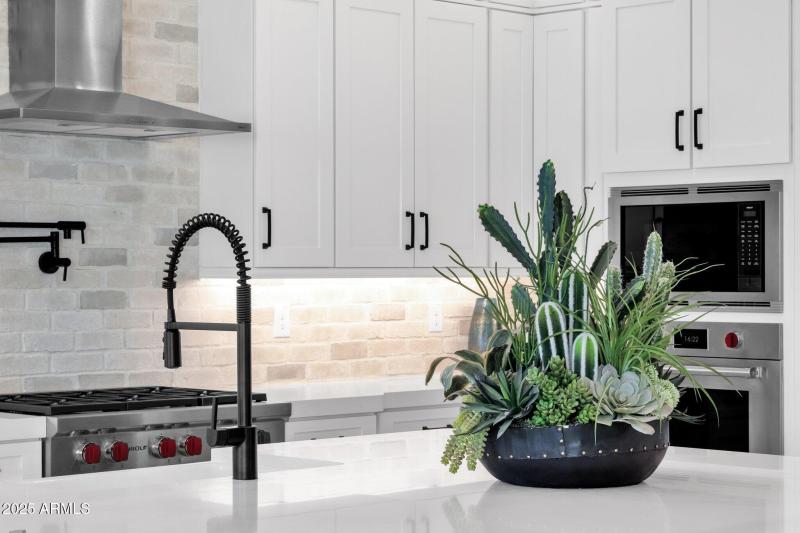 143-web-or-mls-1063-e-palm-bch-dr