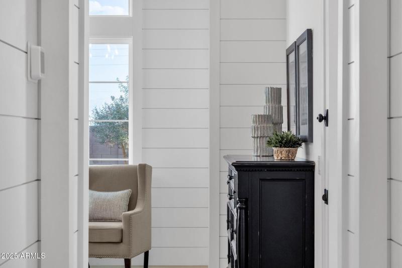 152-web-or-mls-1063-e-palm-bch-dr