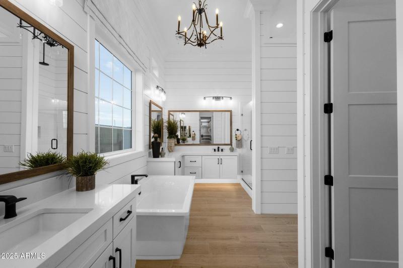 166-web-or-mls-1063-e-palm-bch-dr