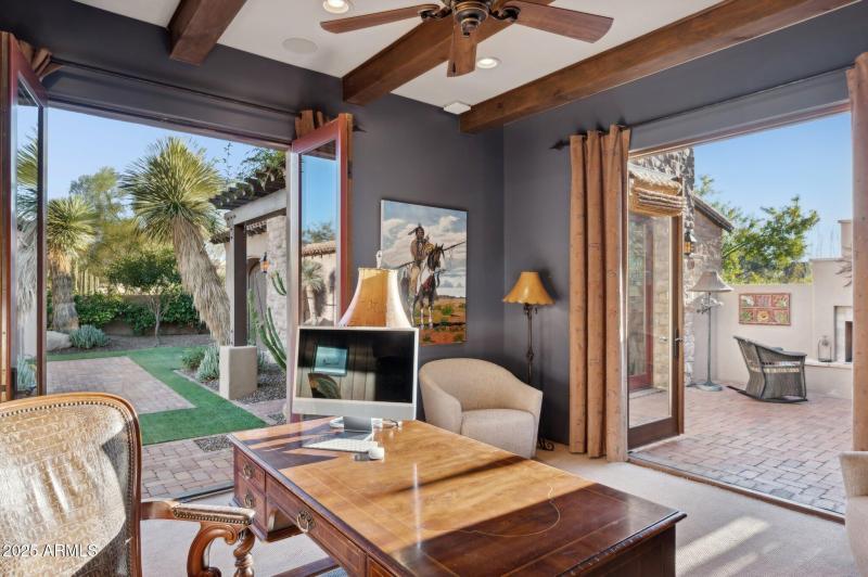 37-web-or-mls-10986-e-wildcat-hill-rd