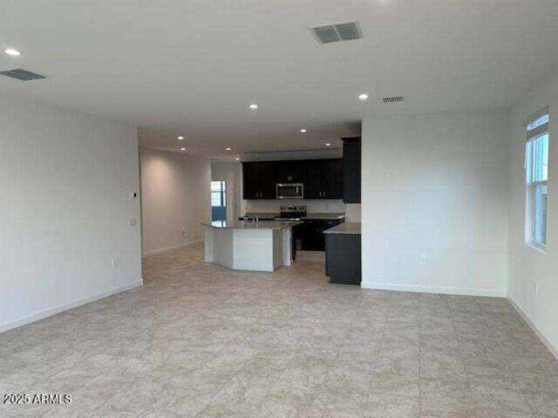 Lot 101 GR to Kitchen