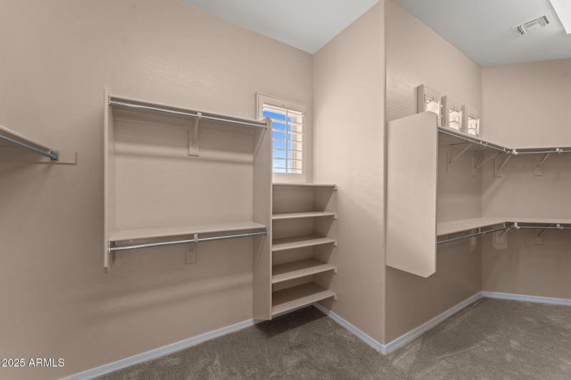 Walk-in Closet
