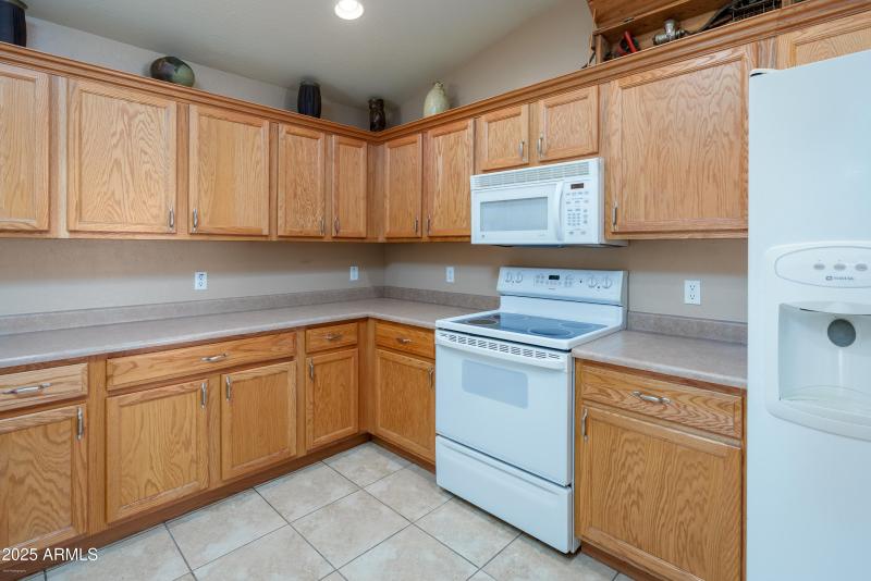 4993 E Catalina Ct Cornville AZ-20