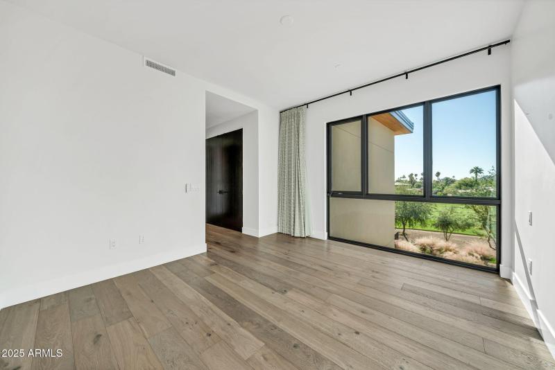 3rd bedroom en-suite