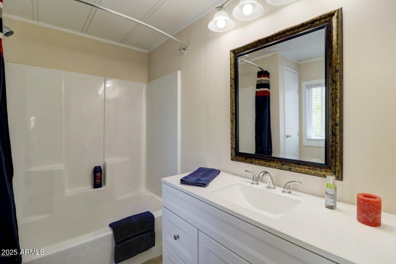 20200425170352428361000000-o