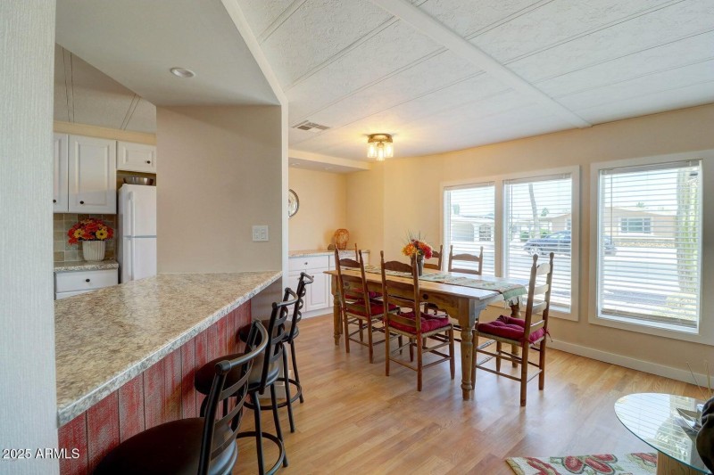 20200425170427857402000000-o