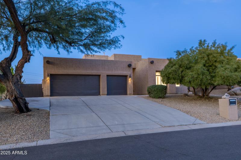 9686 E Cinder Cone Trail-61