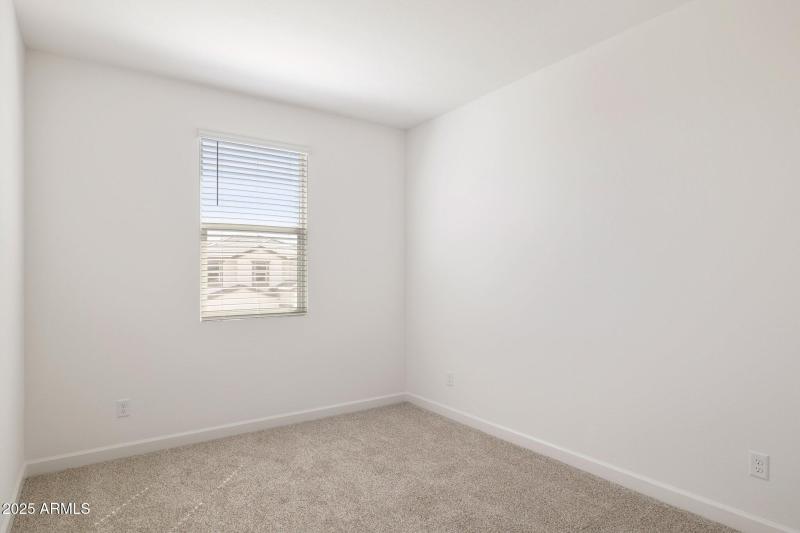 30-web-or-mls-17746-w-vogel-ave-lot-161-