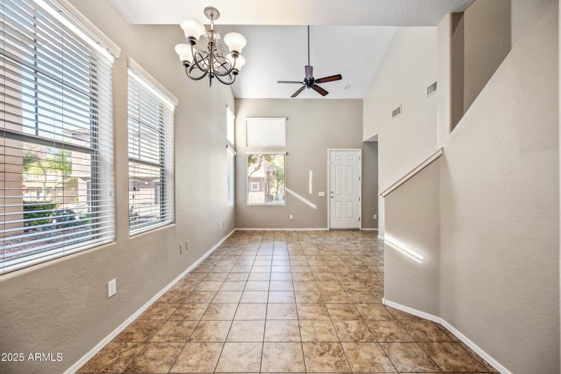 13-15240N142A1034-ocupix-M