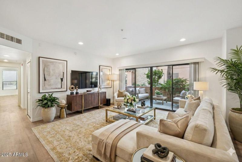 8-web-or-mls-Staged--6-web-or-mls-N 40th