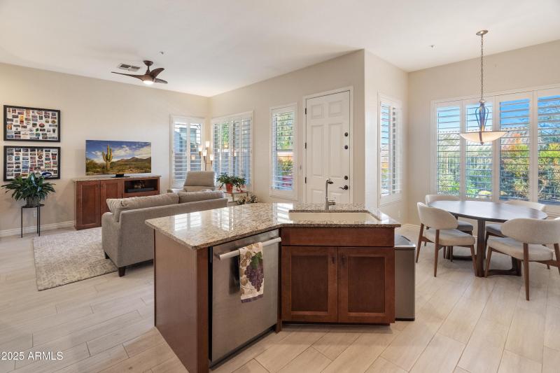 14433 N Prickly Pear Ct-15