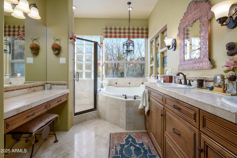 Primary Suite Bathroom