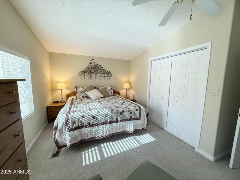 AEFC8D0E-CAE2-4A9E-9A47-7F32650F99E0_1_2