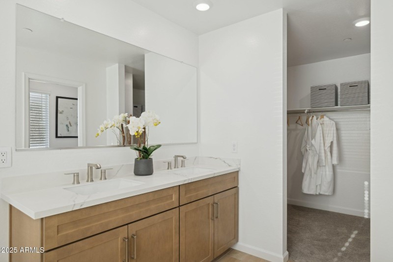 18-web-or-mls-32228-n-119th-ave