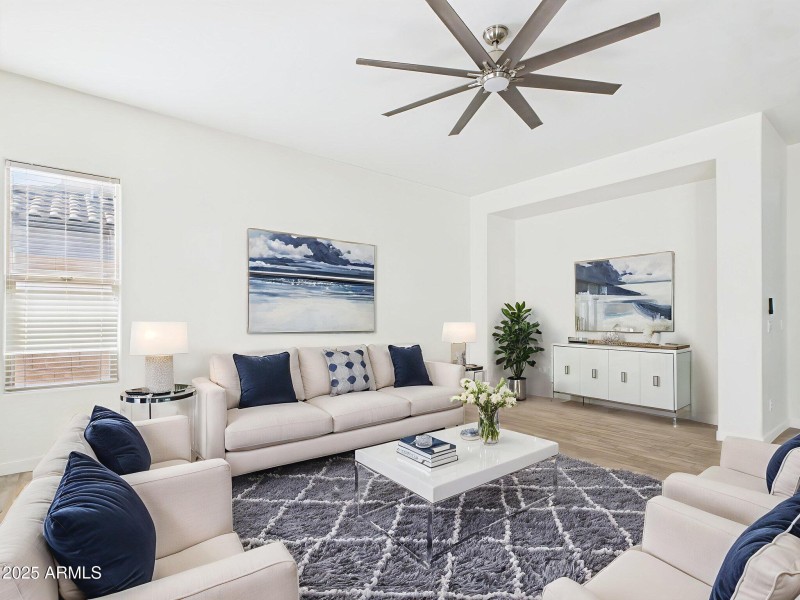 MANGUM-GREATROOM WITH TV-VIRTUAL STAGE3