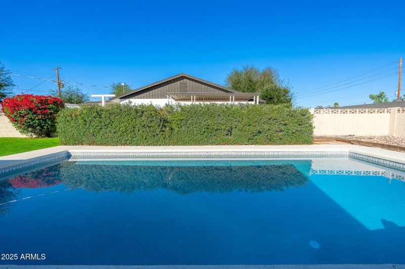 7930 E Palm Ln, 12-12 - 02