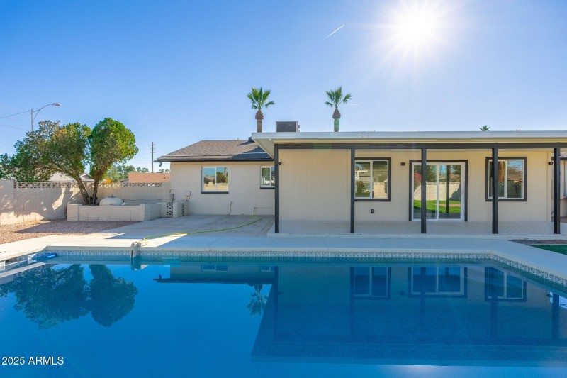 7930 E Palm Ln, 12-12 - 05