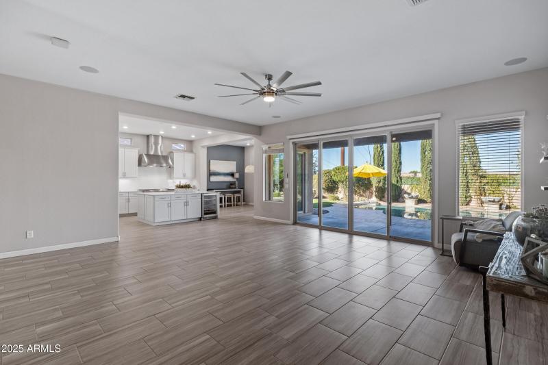 22342 E Pickett Ct-6