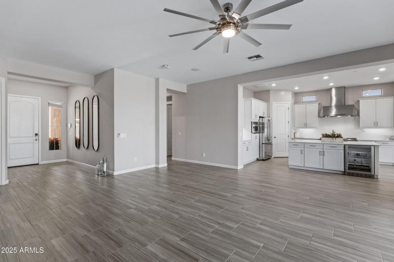 22342 E Pickett Ct-9