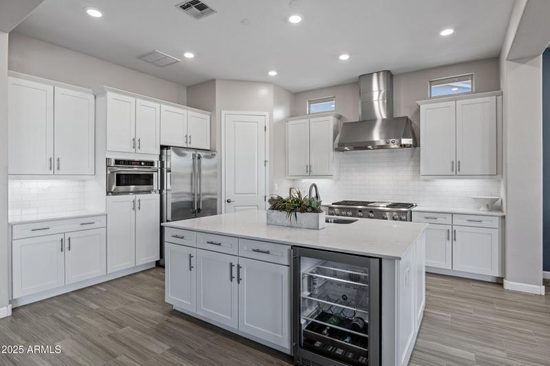 22342 E Pickett Ct-11