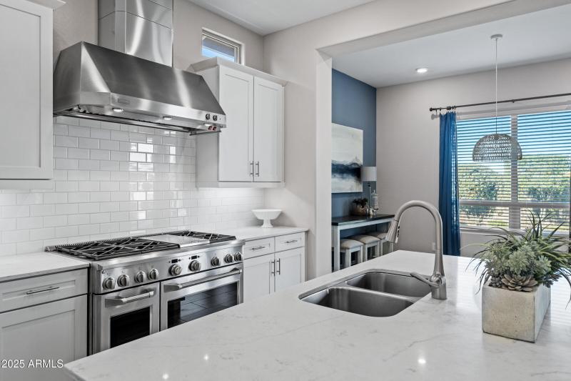 22342 E Pickett Ct-14