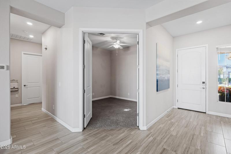 22342 E Pickett Ct-20