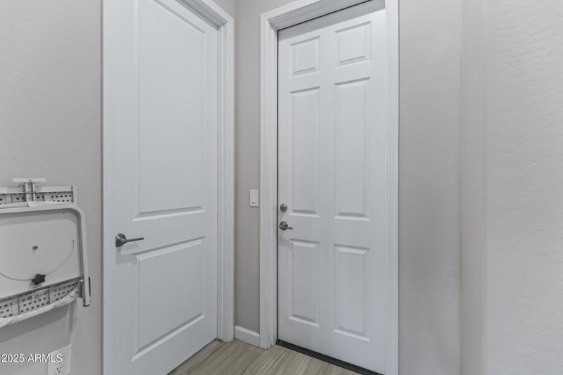 22342 E Pickett Ct-38