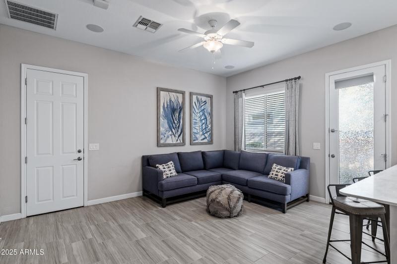 22342 E Pickett Ct-41