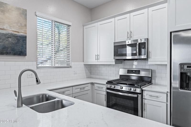 22342 E Pickett Ct-47