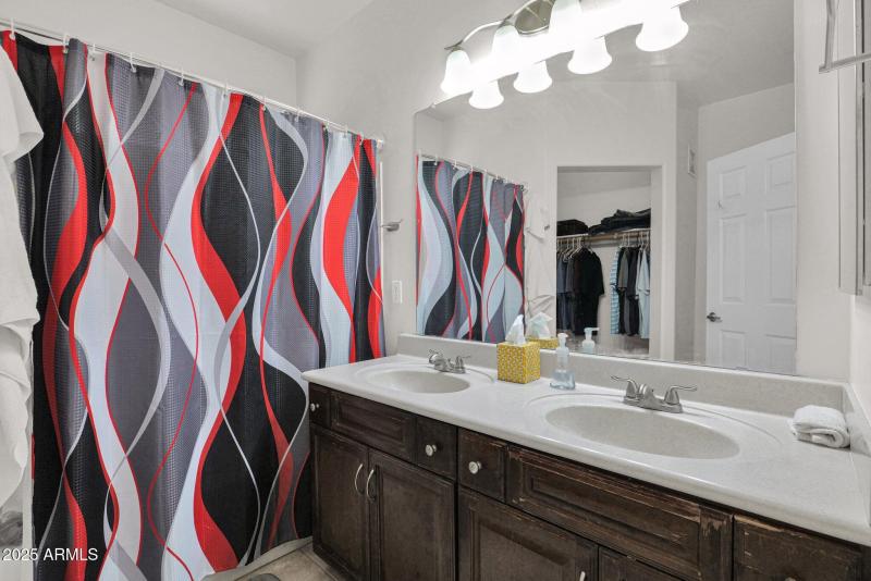 8-web-or-mls-P1046630