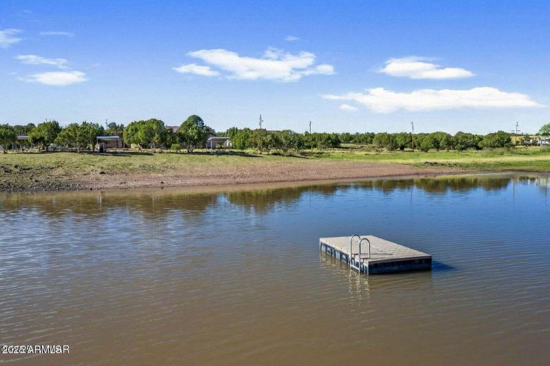 20251210205742434194000000-o