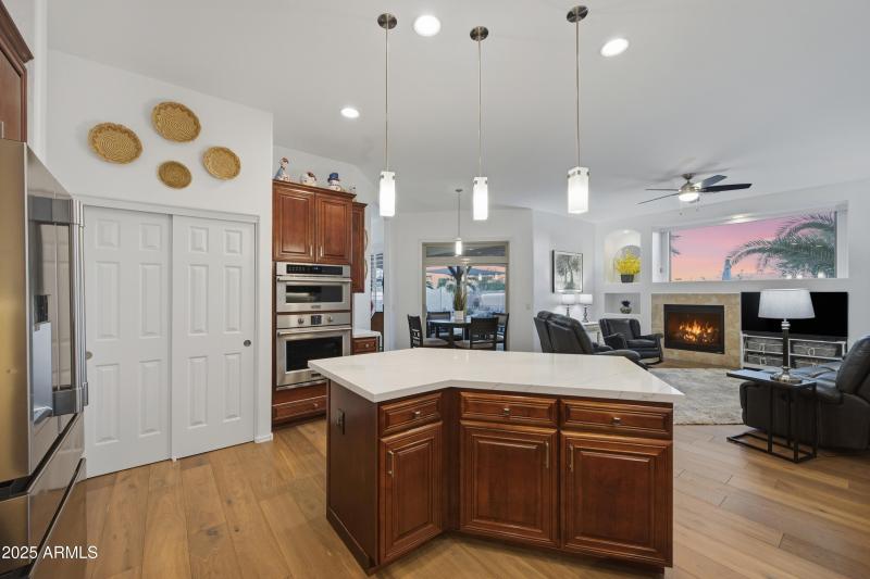 27_dsc_7007_with_fire