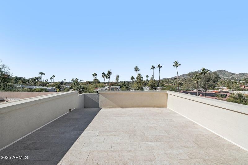 42-web-or-mls-N Echo Canyon Ln-S1412-042