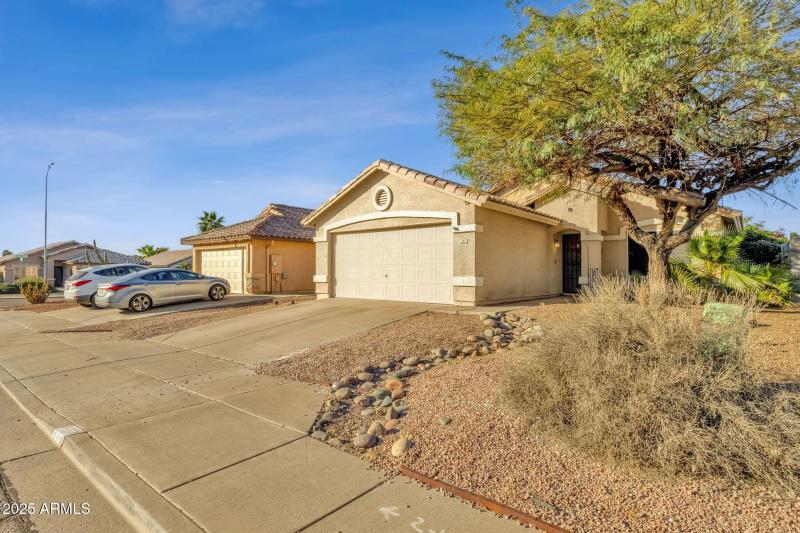 1-web-or-mls-512-s-93rd-way