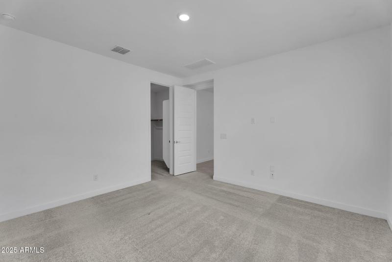 34-web-or-mls-Flower-36