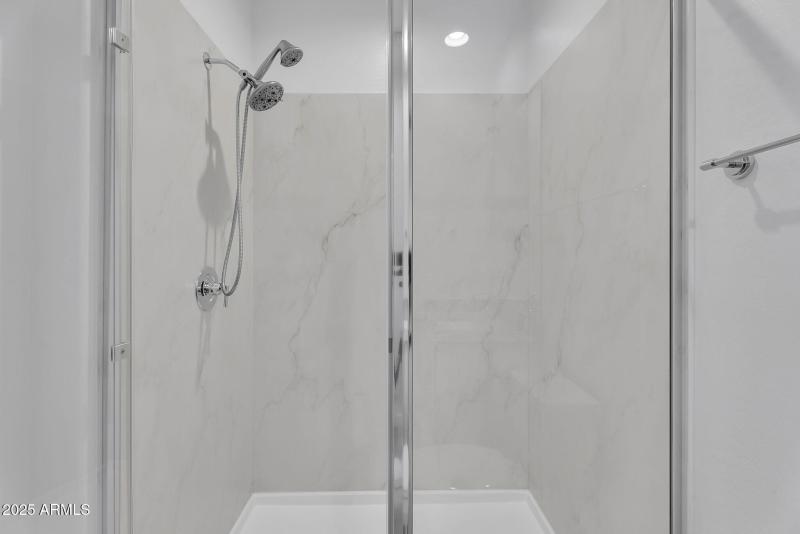 37-web-or-mls-Flower-34