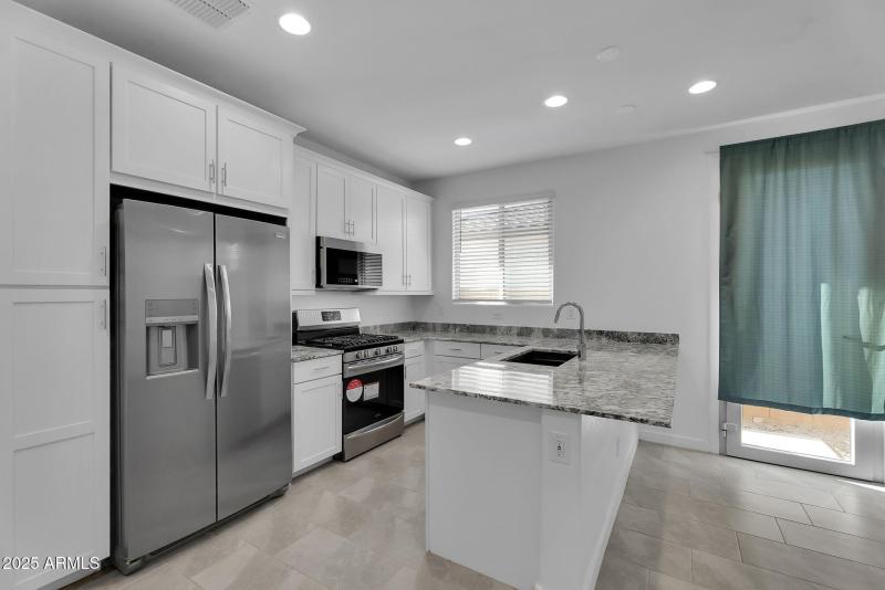 13-web-or-mls-Flower-14