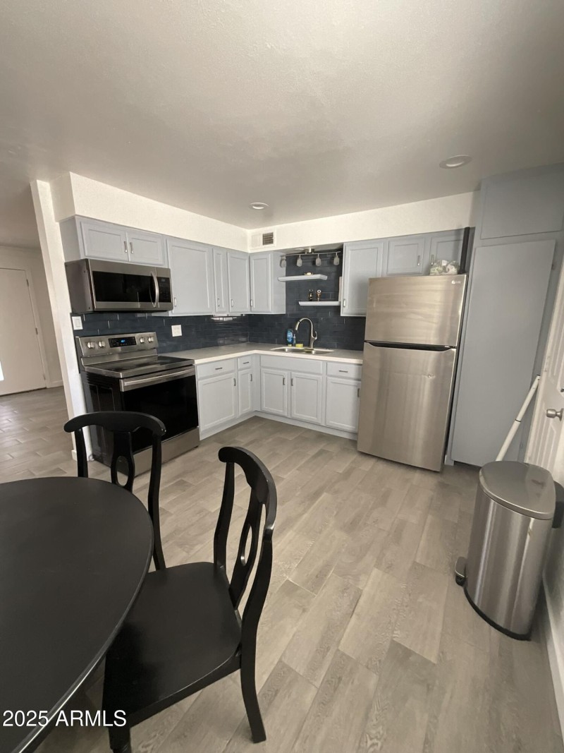 Unit 6 Kitchen