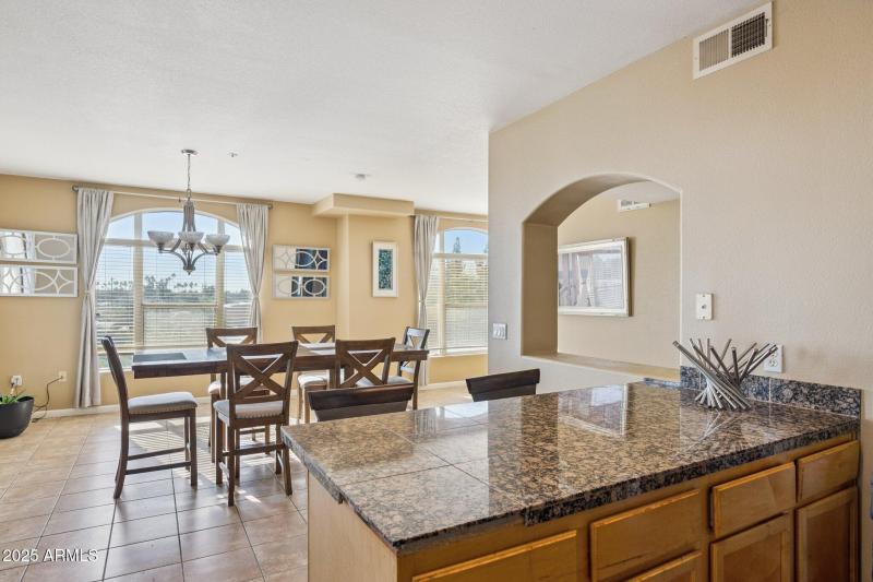 13-web-or-mls-1081-w-1st-st-unit-16